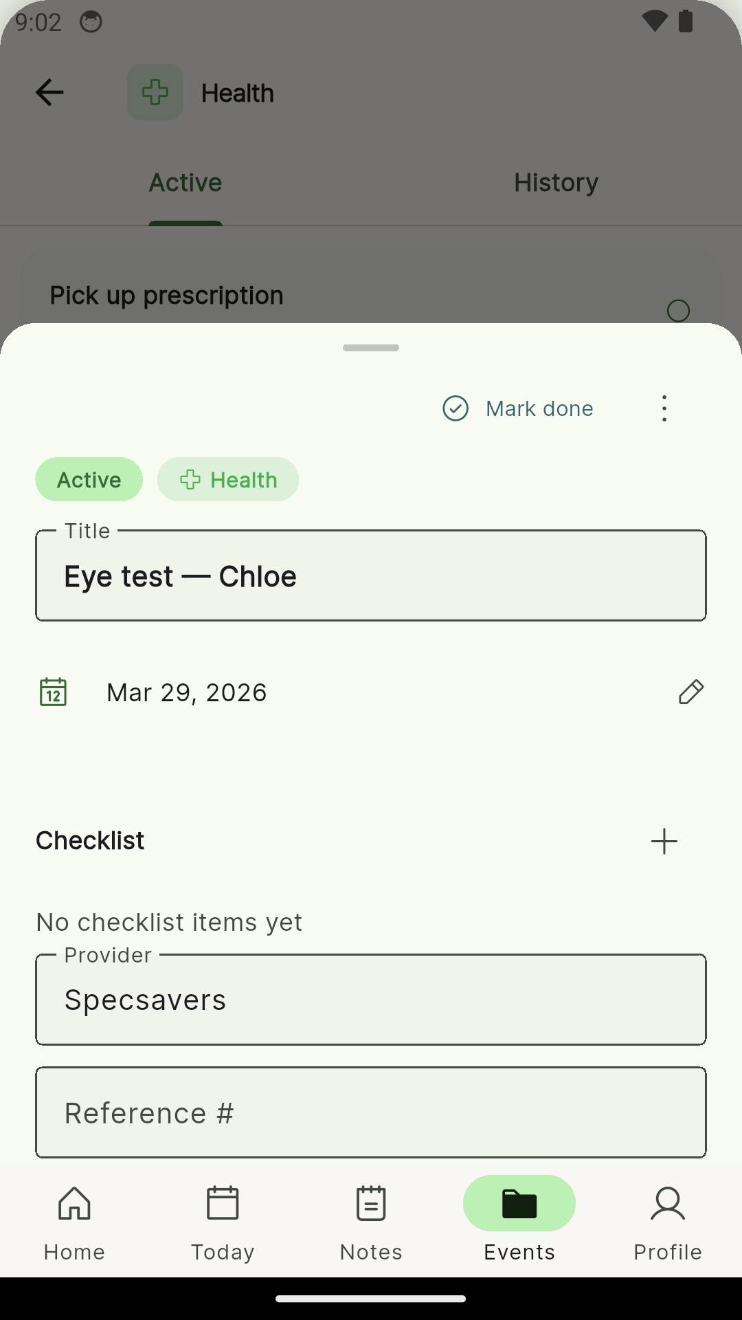 BusyDad entry detail — dentist appointment with date, provider, and checklist